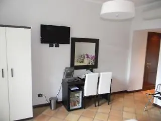 Alojamento de Acomodação e Pequeno-almoço Gh Colosseum